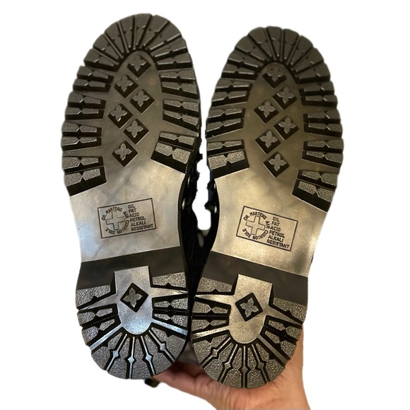 Dr. Martens Daria Bex Boots Grommets Leather Ankle Lucido Patent Lamper 11 EUC - Picture 7 of 9